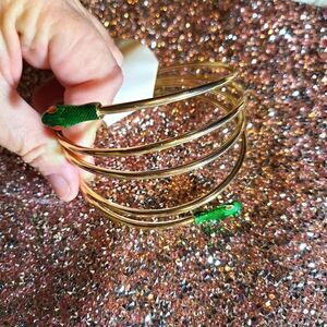 Arm bracelet, 11.5 in diameter very cool NWT